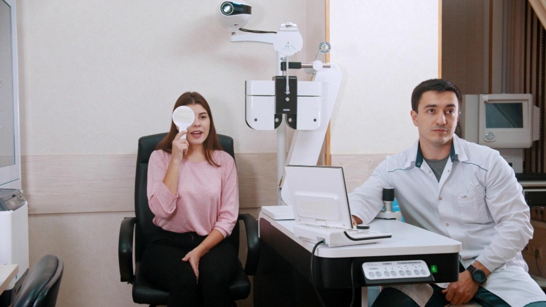 3 Questions To Ask Your Eye Surgeon