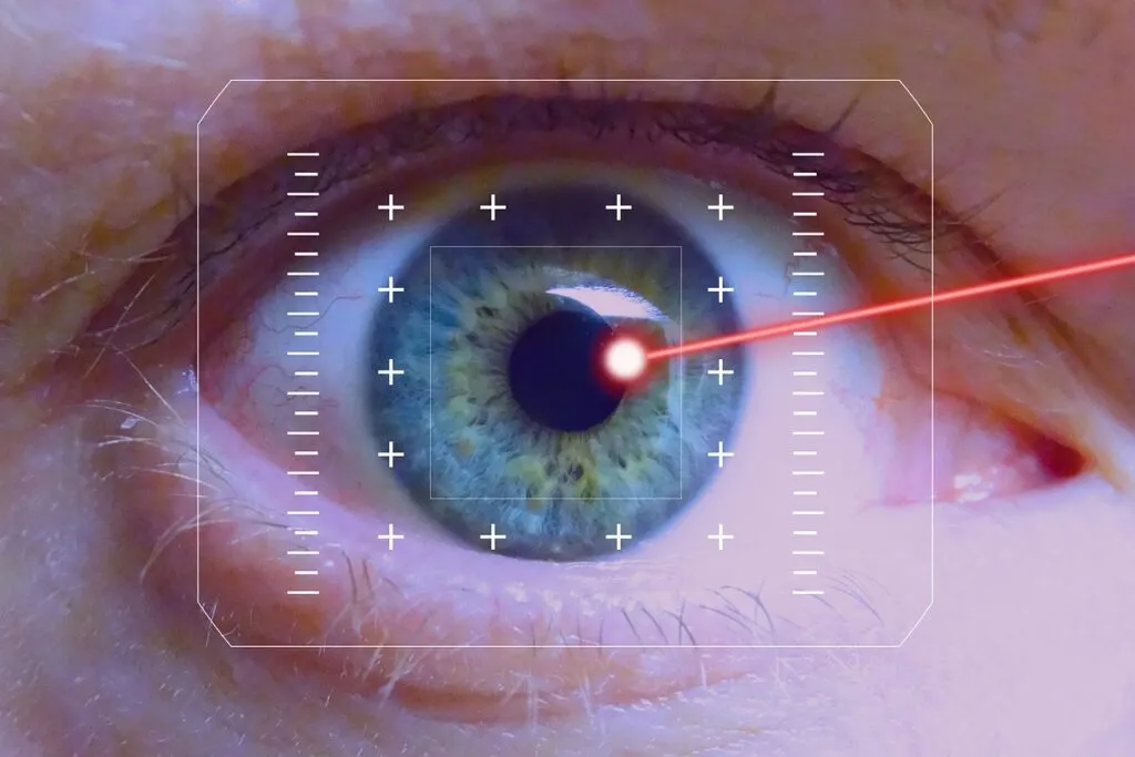 Understanding the Link Between Retinal Detachment and Age